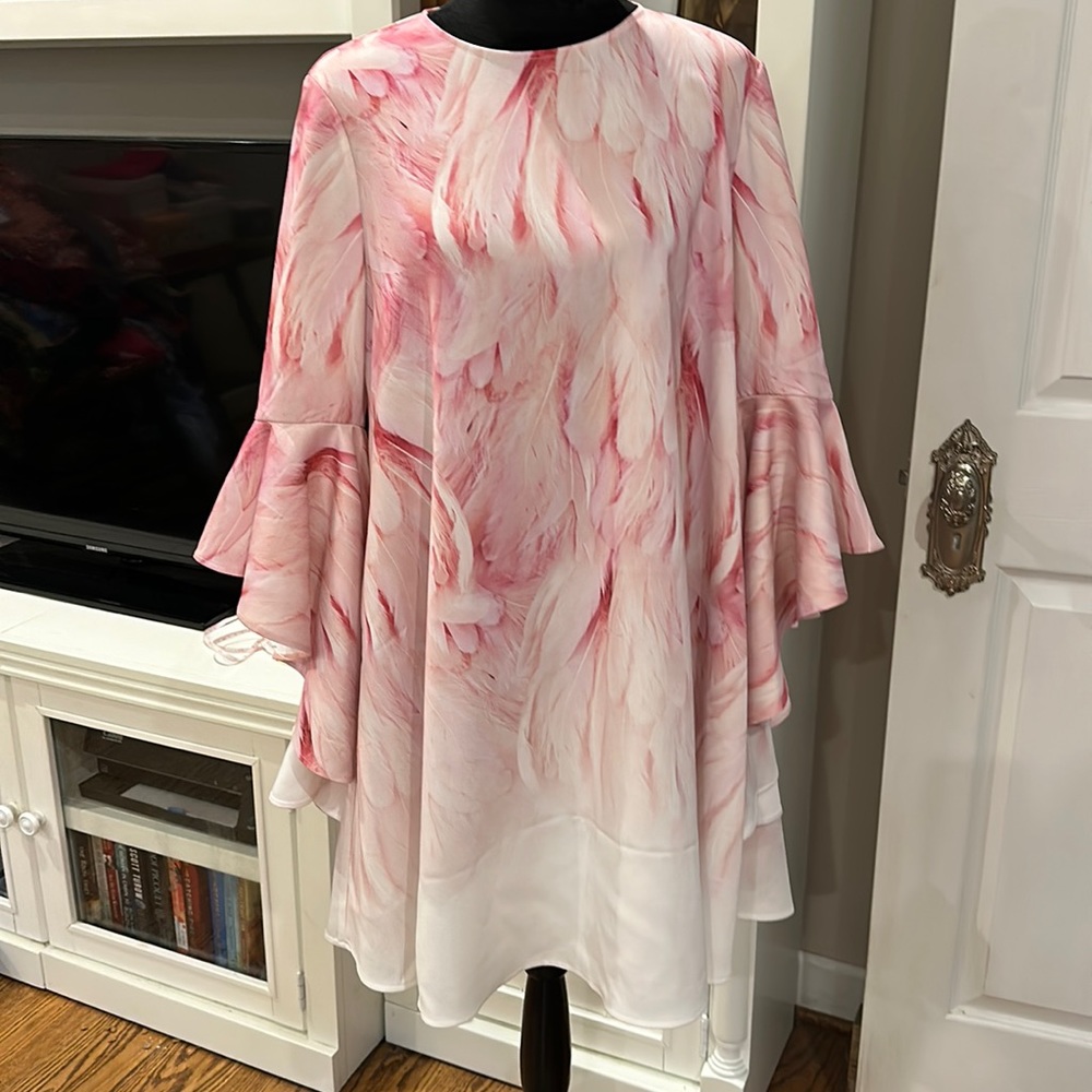 Ted Baker dress NWT pink and white size 4 (British)